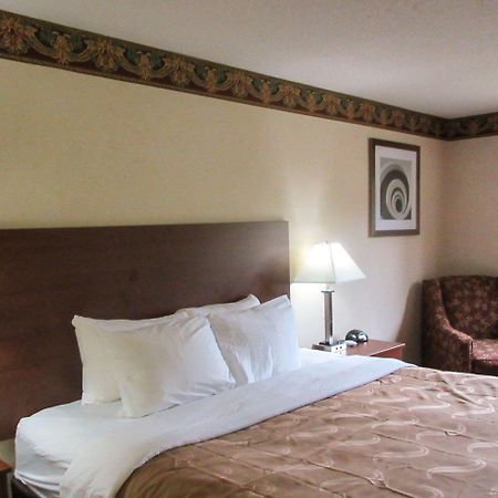 Quality Inn Sawyer Ngoại thất bức ảnh