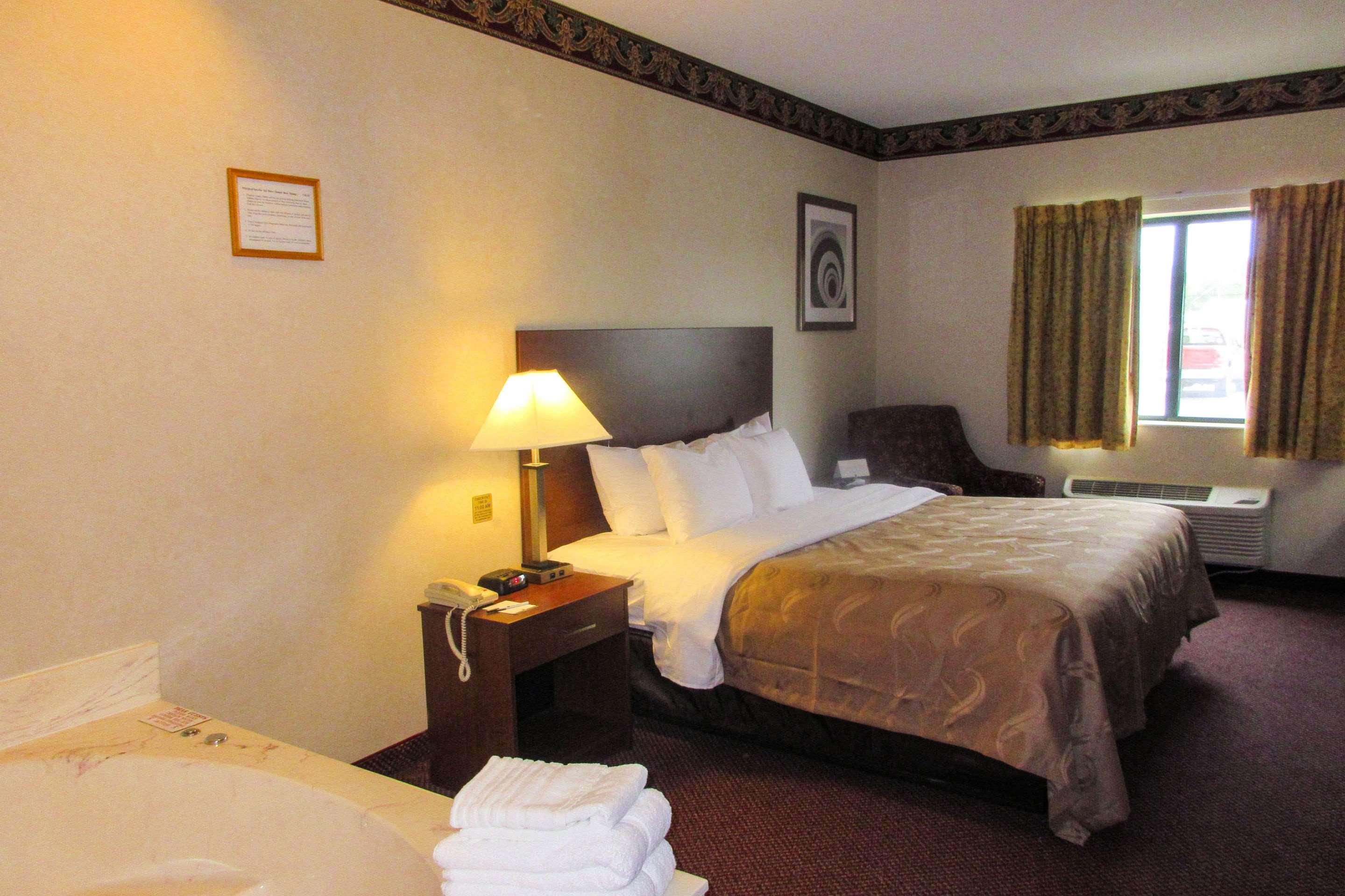 Quality Inn Sawyer Ngoại thất bức ảnh